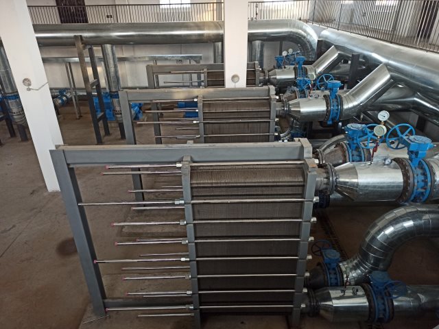 C . 新疆吐魯番高昌區(qū)隔壓站-2